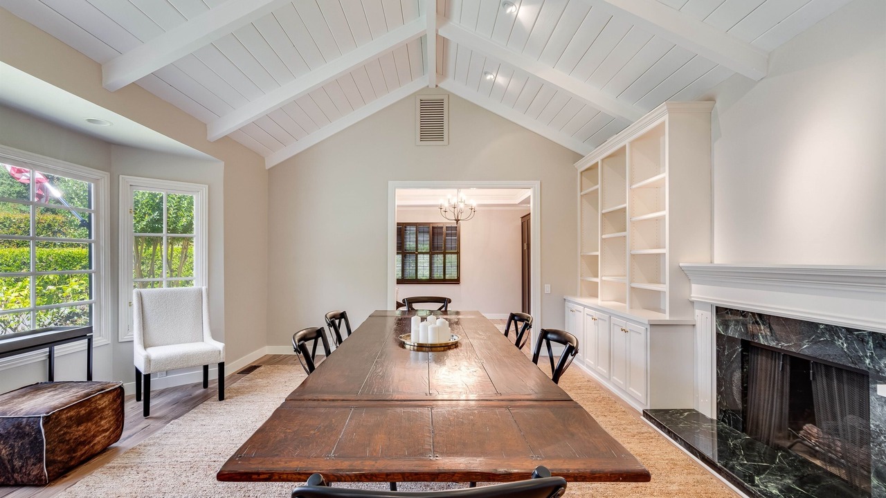 Photo of Livingroom in Eldridge