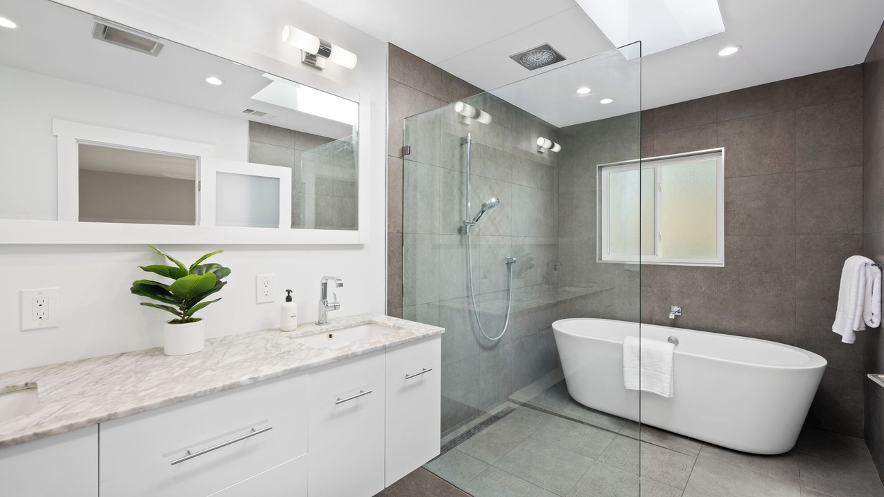 Photo of Bathroom in Casa de Oro-Mount Helix