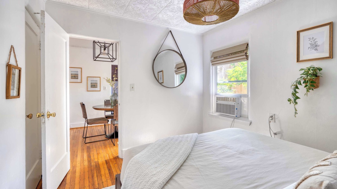 Photo of Bedroom in Alberta Arts District