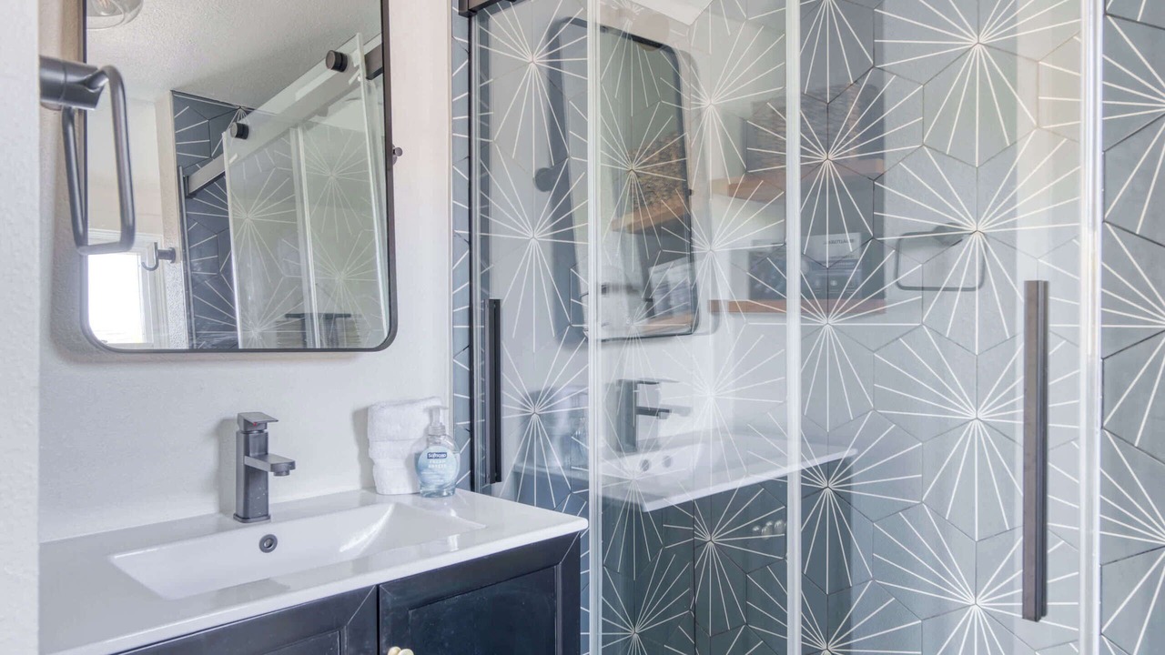 Photo of Bathroom in Uptown