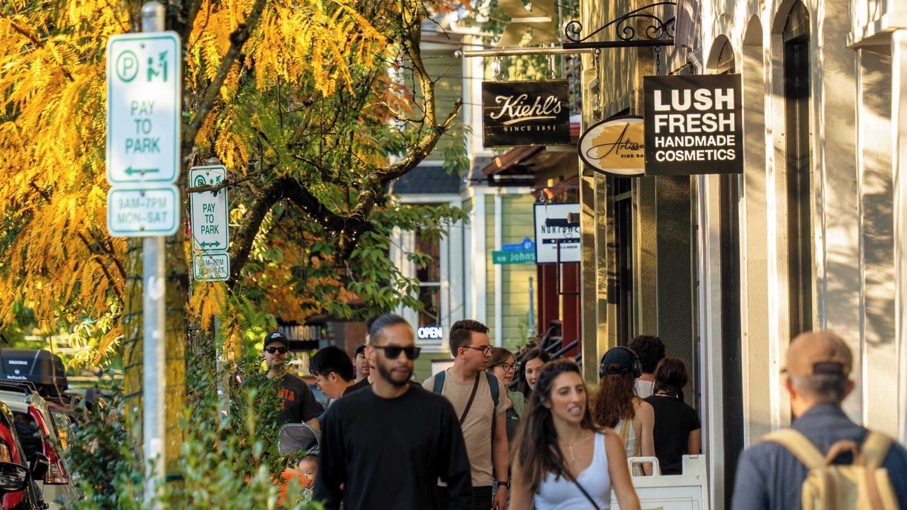 Photo of Others in Uptown