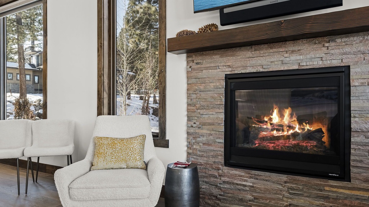 Photo of Livingroom in Ponderosa Palisades
