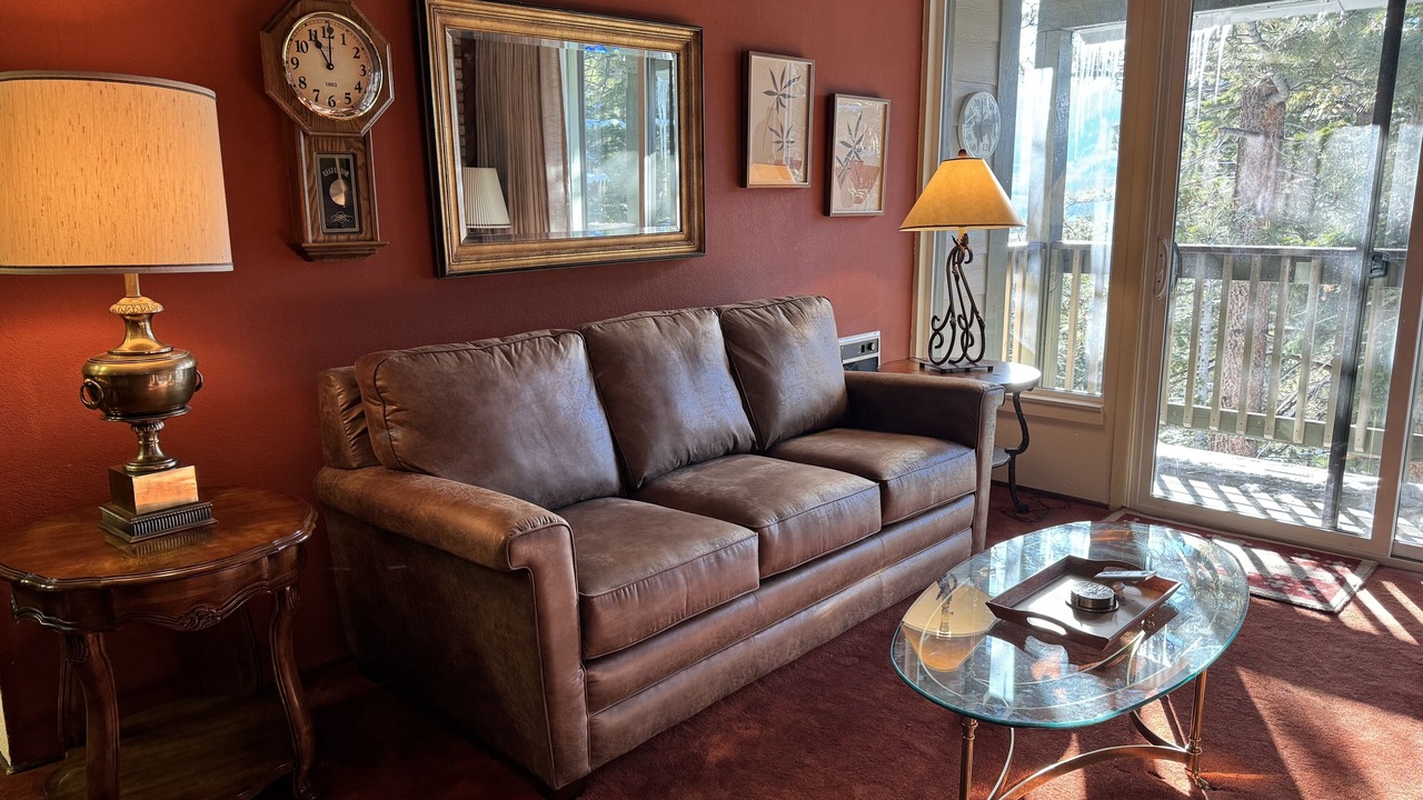Photo of Livingroom in Mammoth Lakes