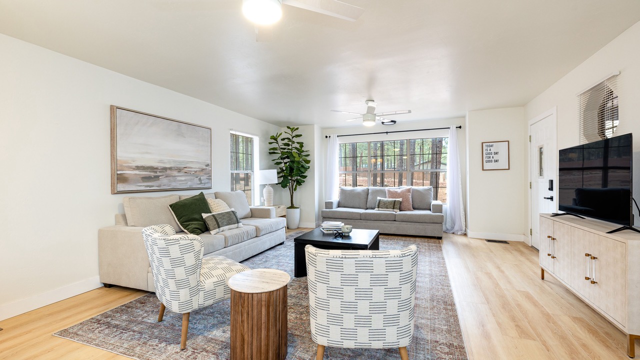 Photo of Livingroom in Williams