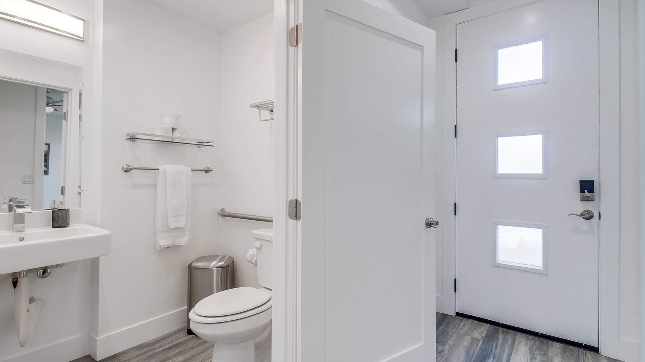 Photo of Bathroom in University Heights
