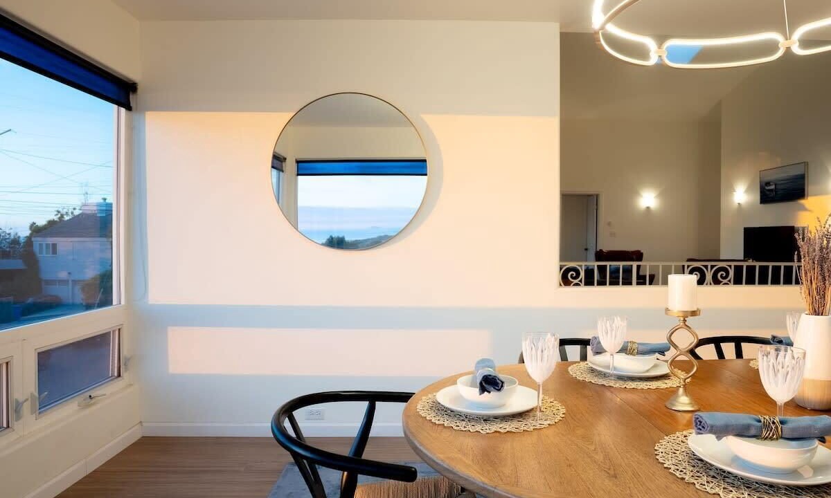 Photo of Bedroom in Sunset Cliffs