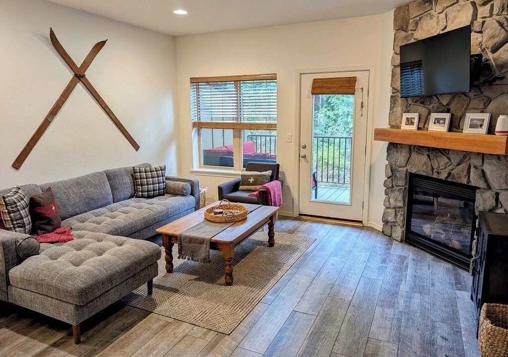Photo of Livingroom in Government Camp