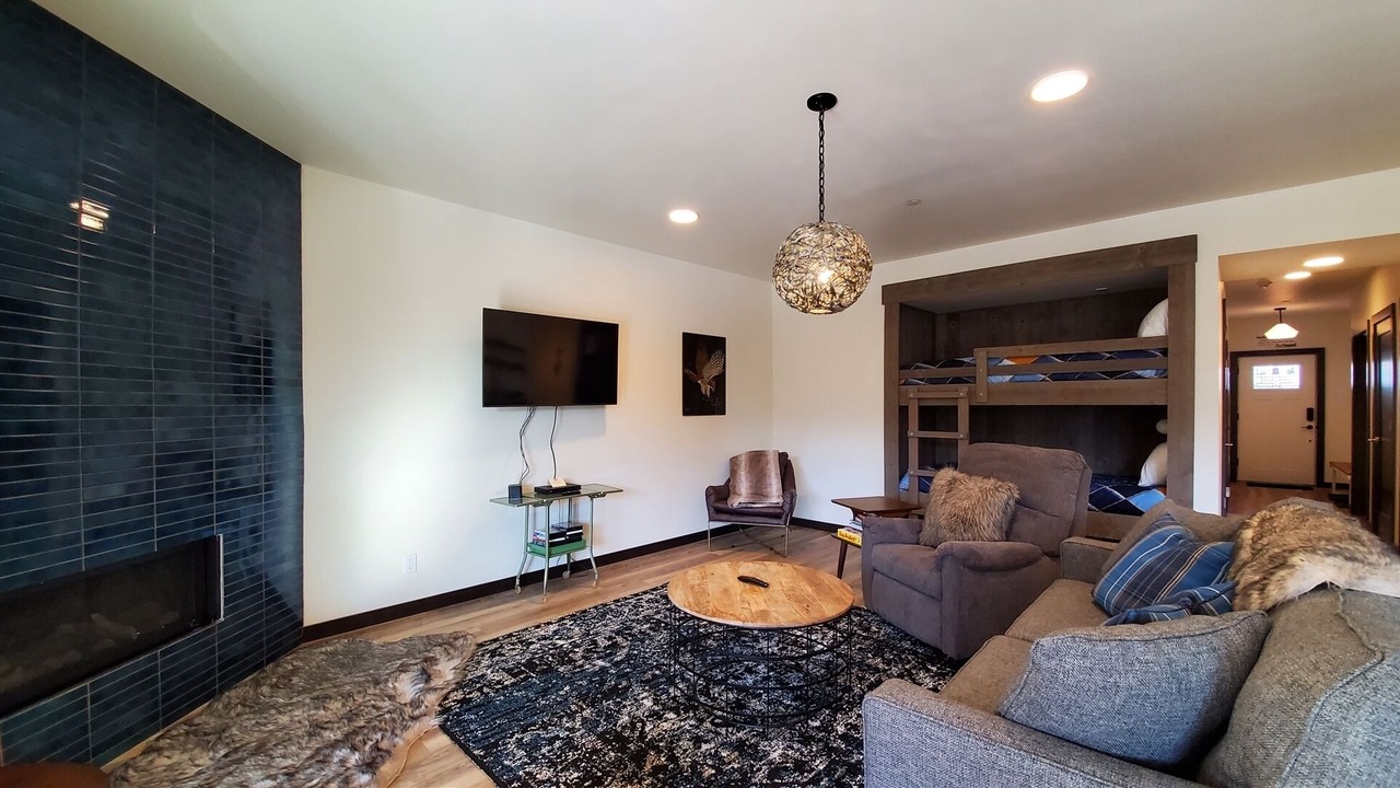 Photo of Livingroom in Government Camp