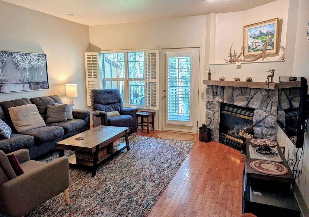 Photo of Livingroom in Government Camp