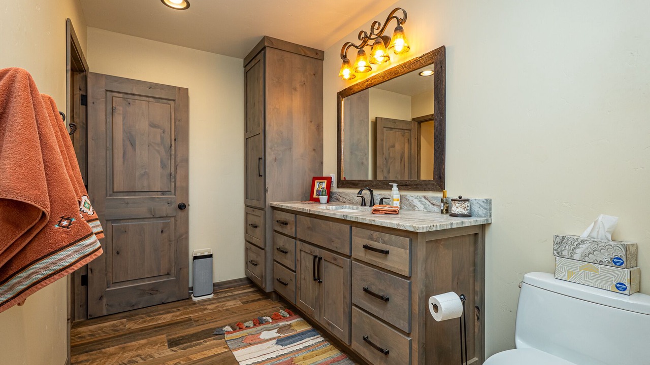 Photo of Bathroom in Holiday Shores