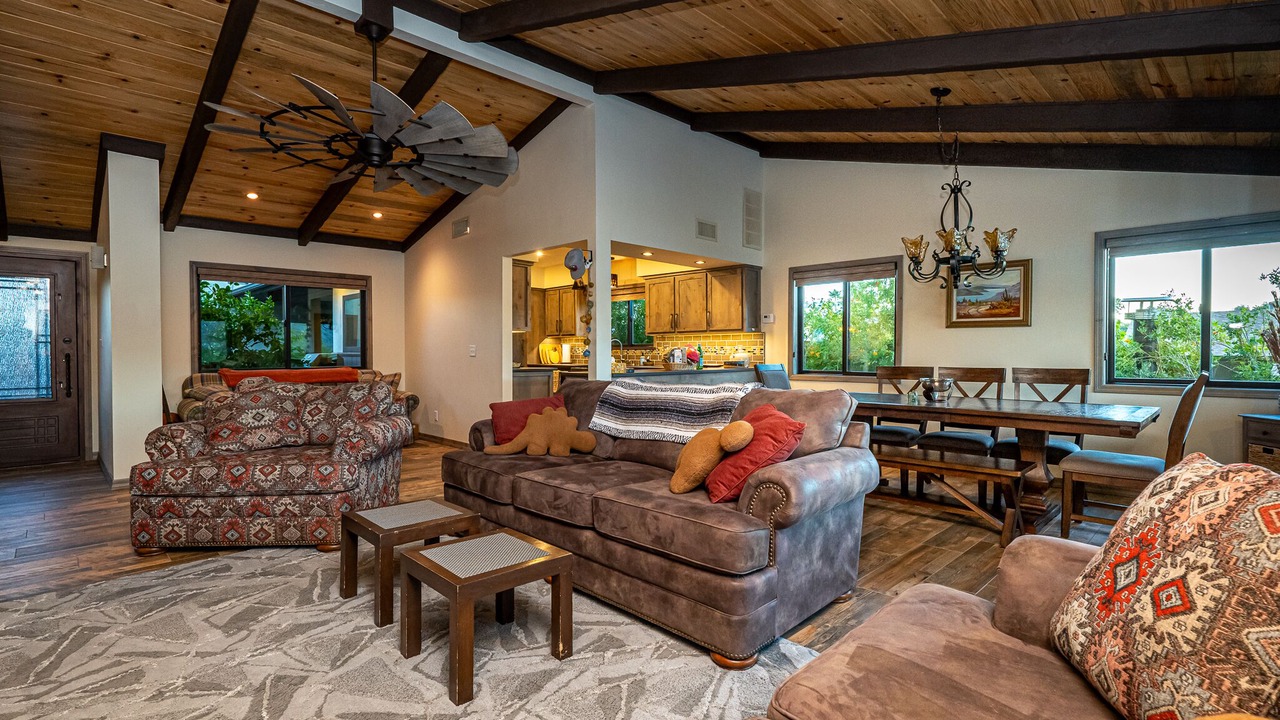 Photo of Livingroom in Holiday Shores