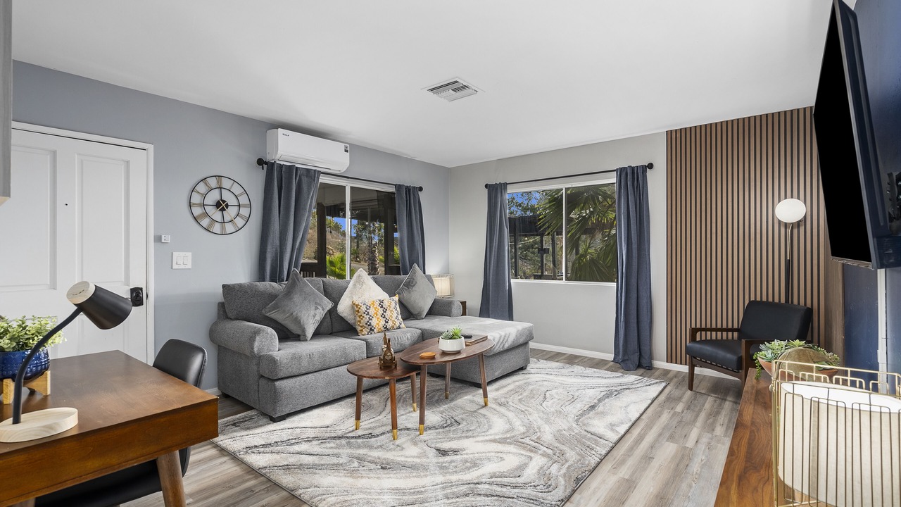 Photo of Livingroom in Valley Center