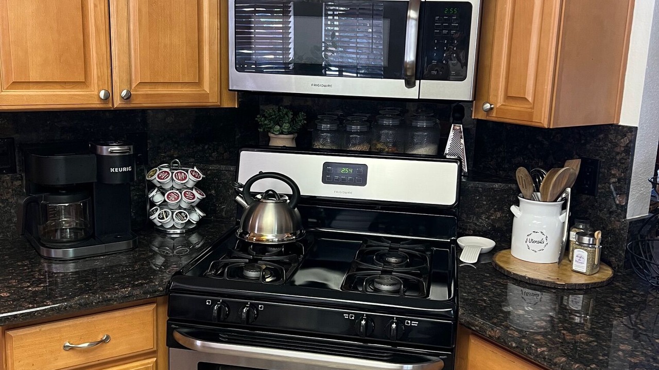Photo of Kitchen in Running Springs