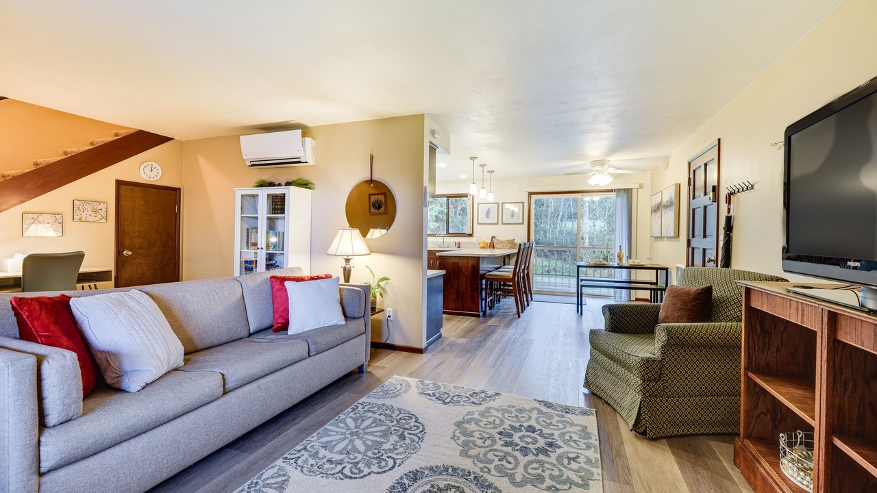Photo of Livingroom in Adna