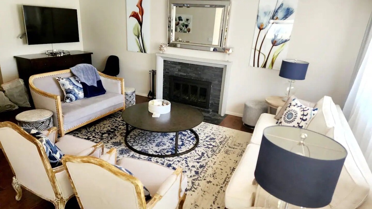 Photo of Livingroom in Carmel