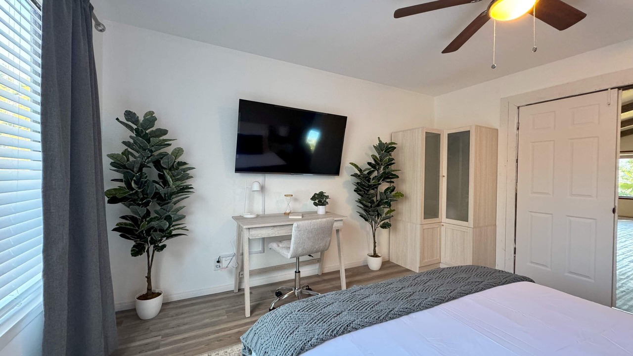 Photo of Bedroom in Valley Center