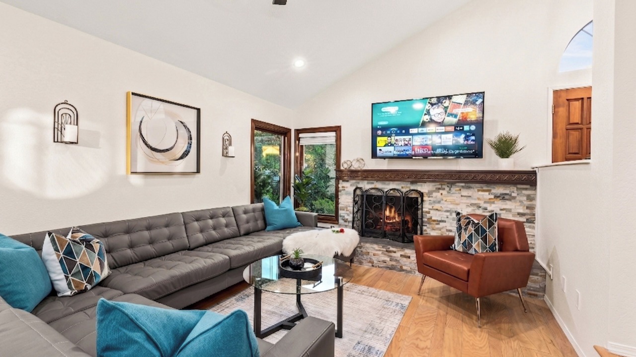 Photo of Livingroom in Rancho Penasquitos