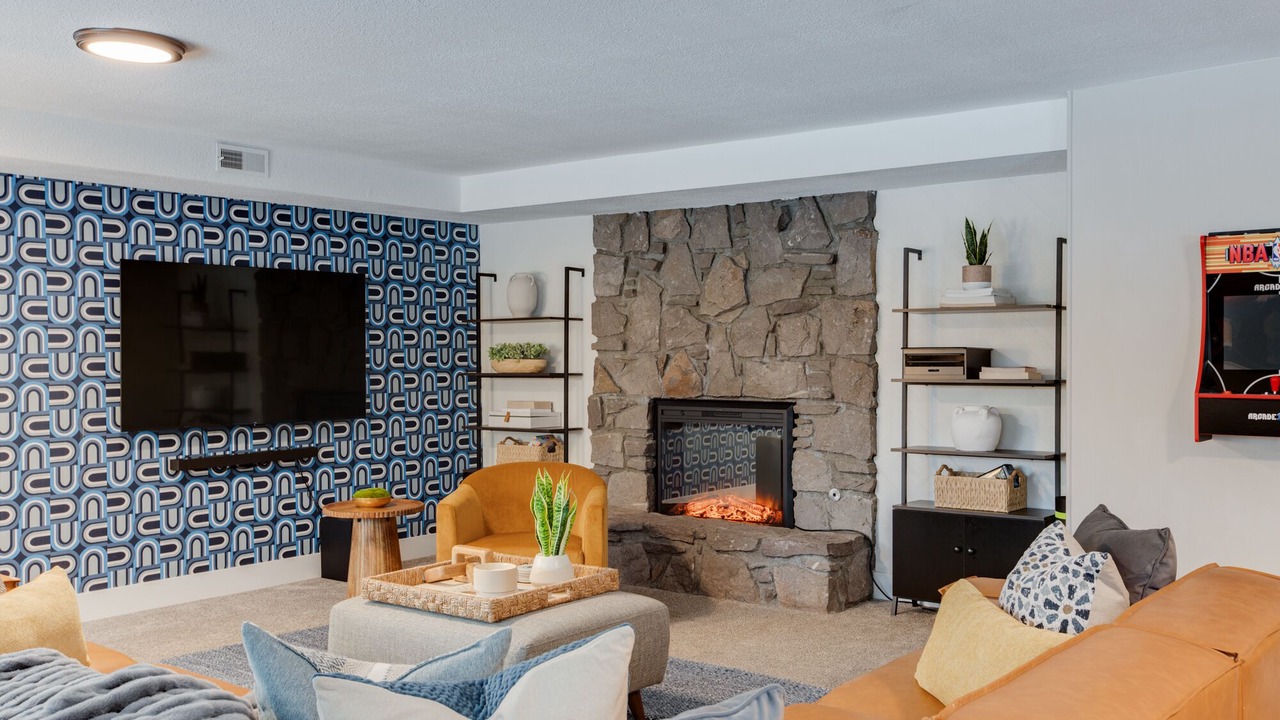 Photo of Livingroom in Ellsworth