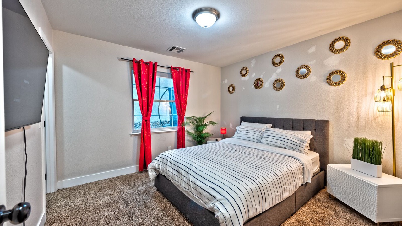 Photo of Bedroom in Spring Valley