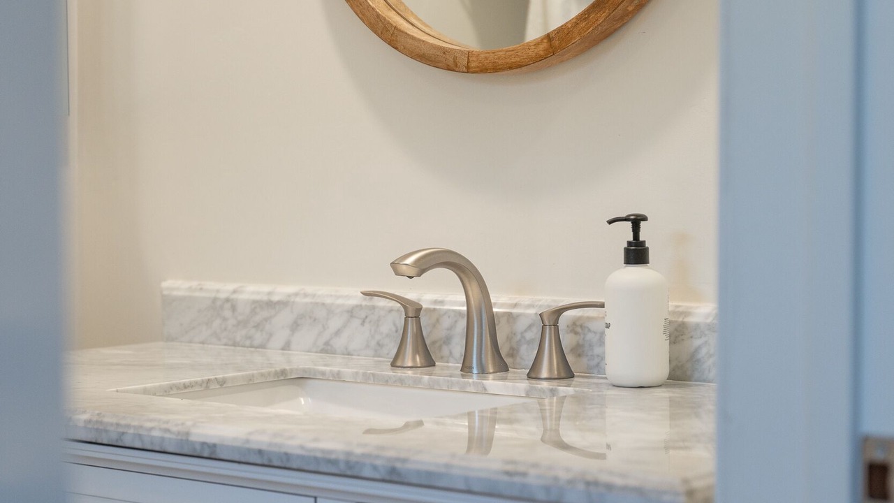 Photo of Bathroom in Calabasas