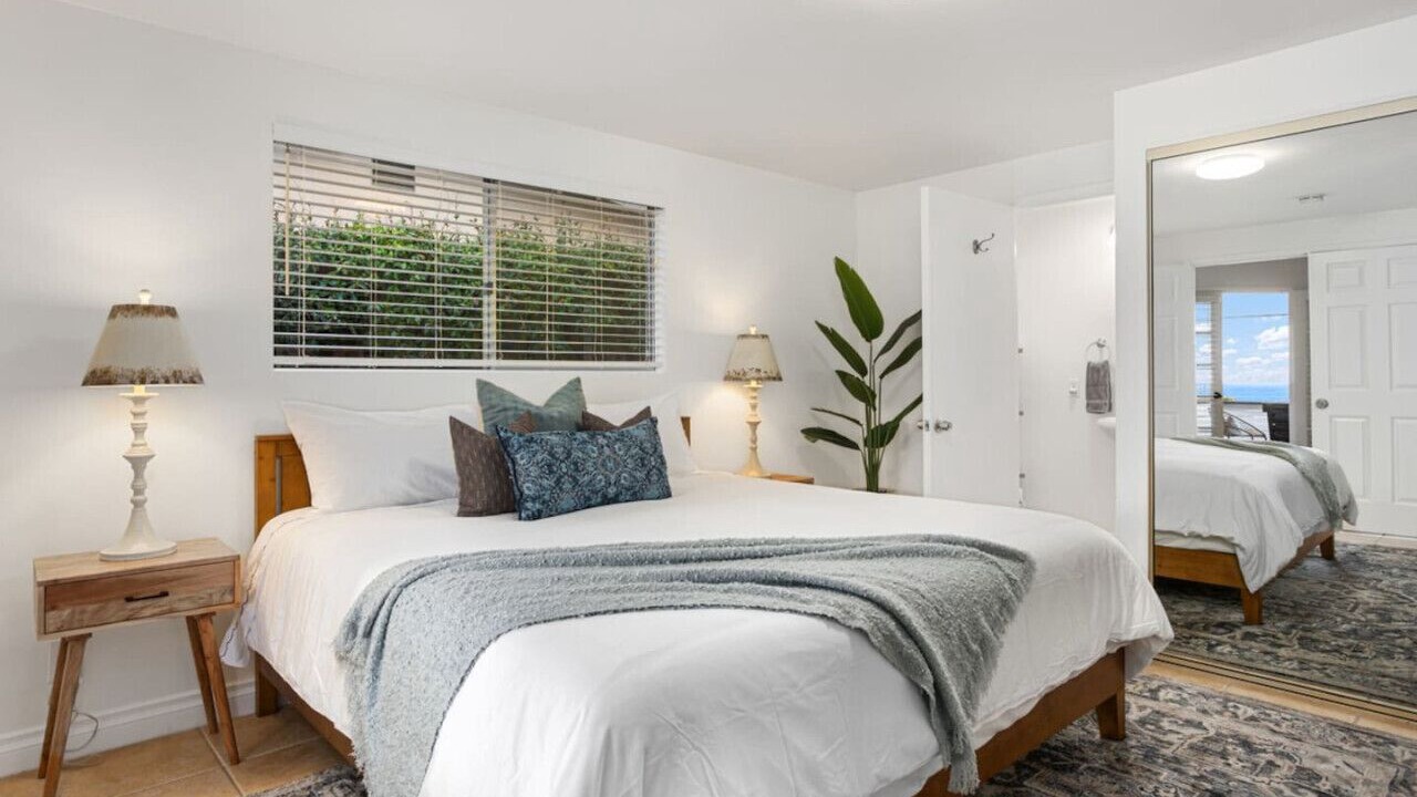 Photo of Bedroom in Cardiff-by-the-Sea