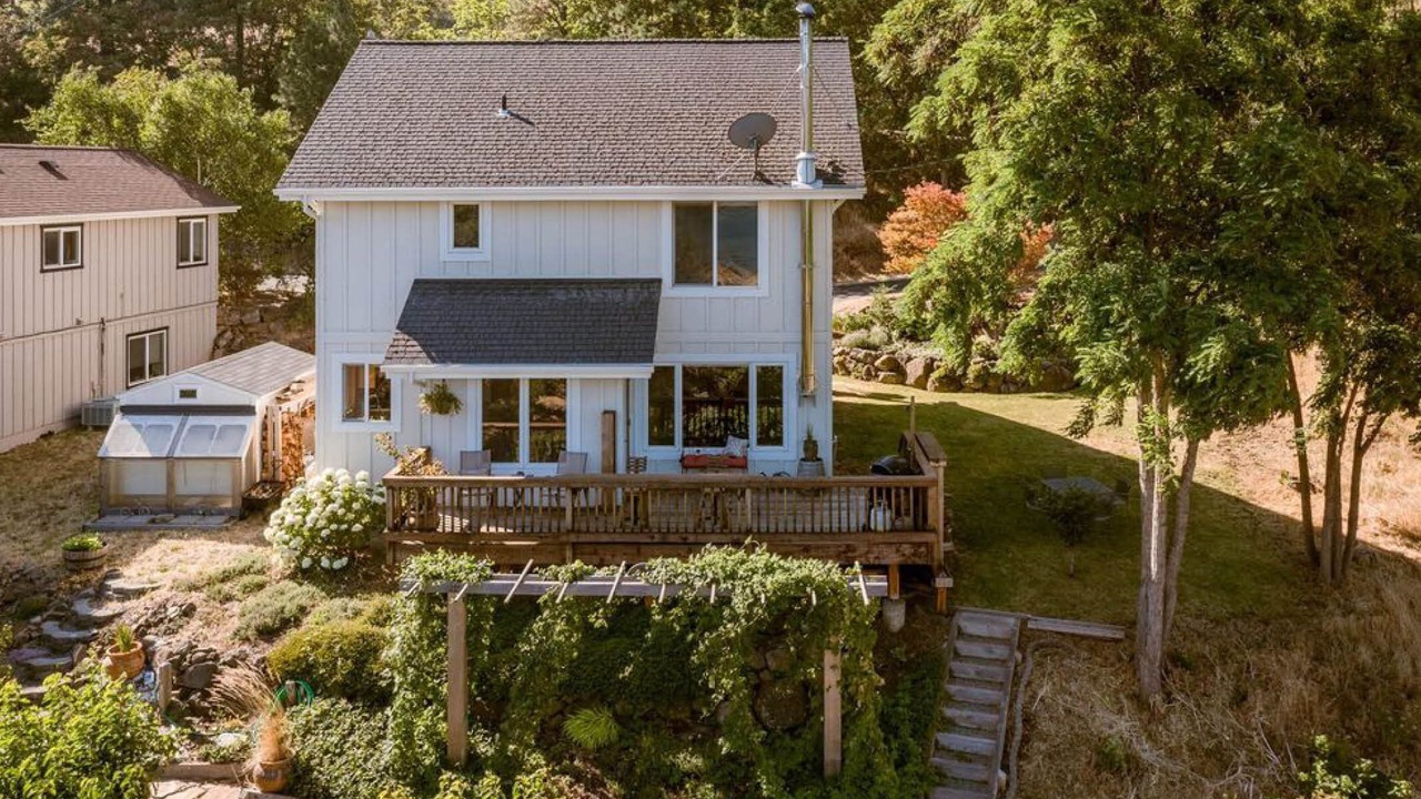 Photo of Outdoor in Mosier
