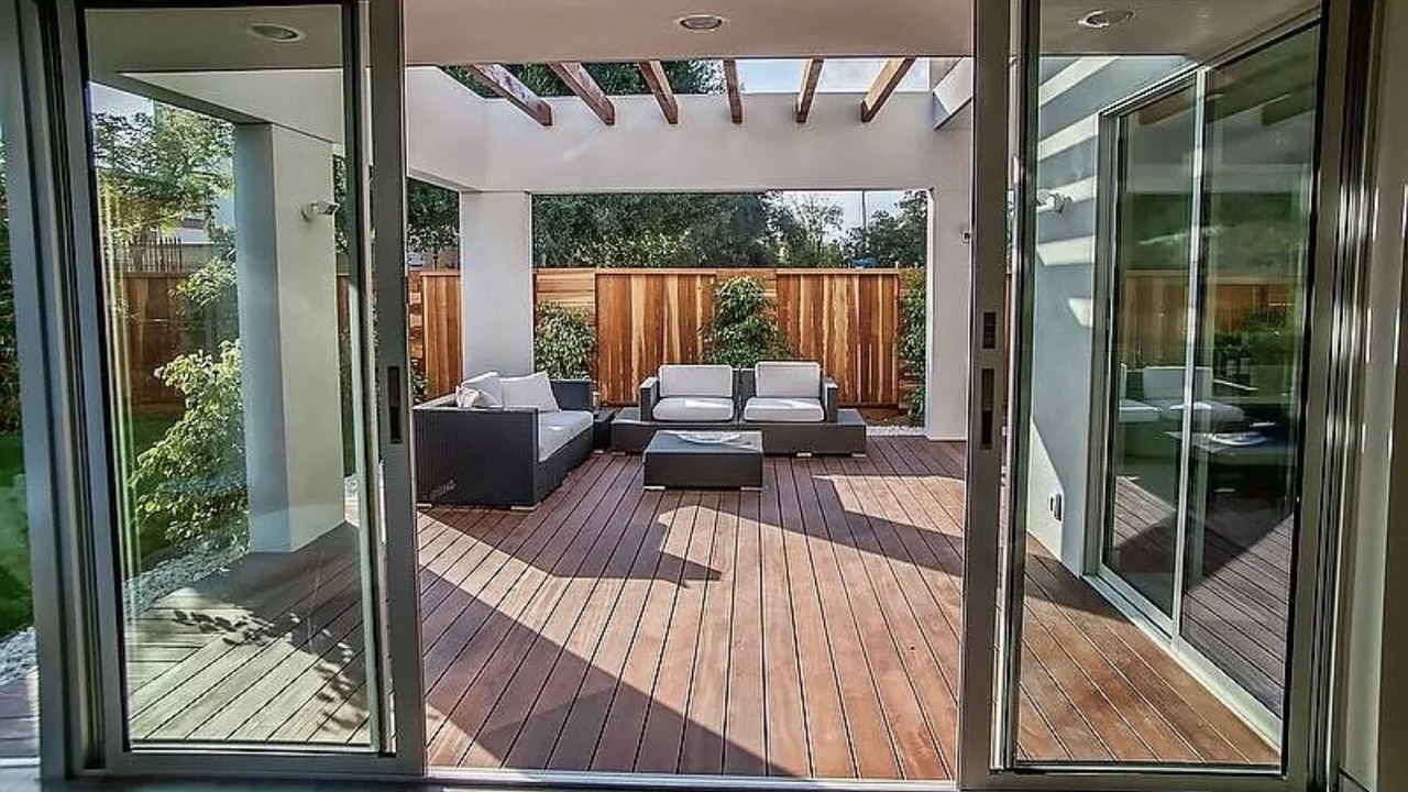 Photo of Patio Balcony in Encino