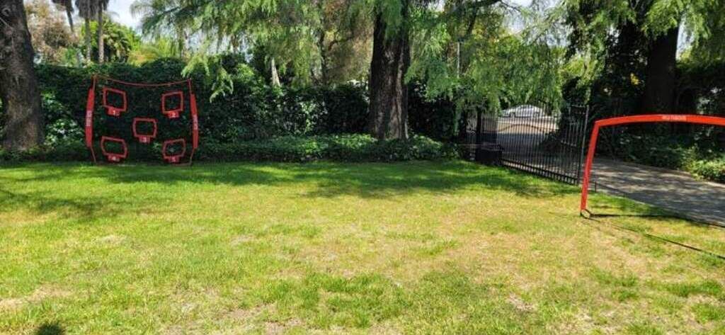 Photo of Outdoor in Sherman Oaks