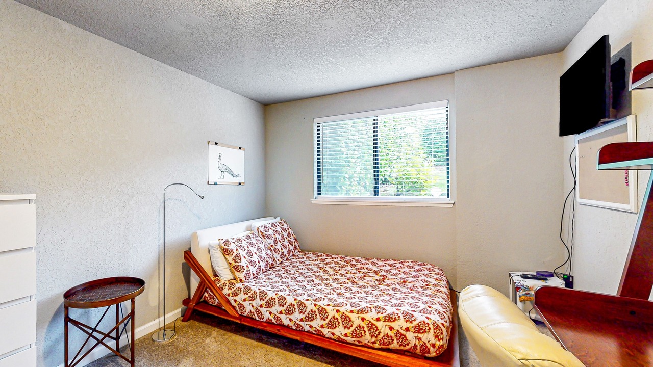 Photo of Bedroom in West End