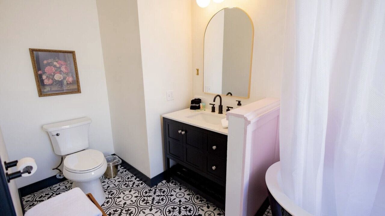 Photo of Bathroom in Nevada City