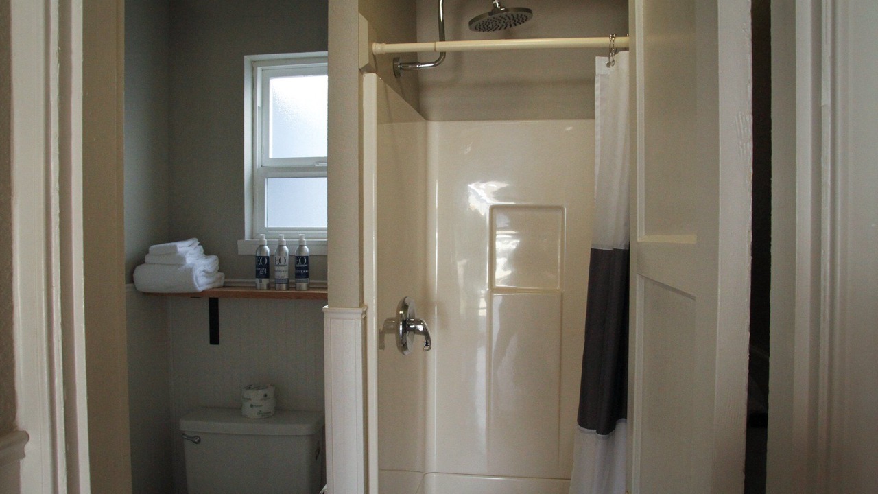 Photo of Bathroom in Long Beach
