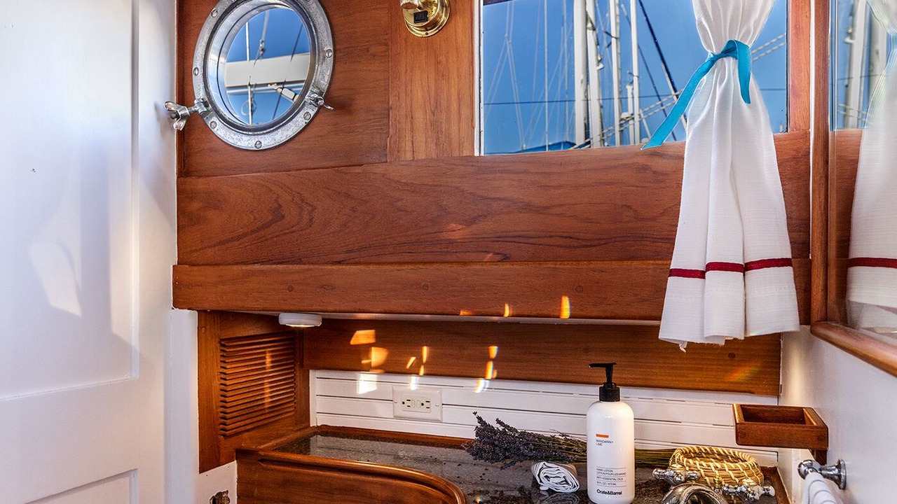 Photo of Bathroom in Sausalito