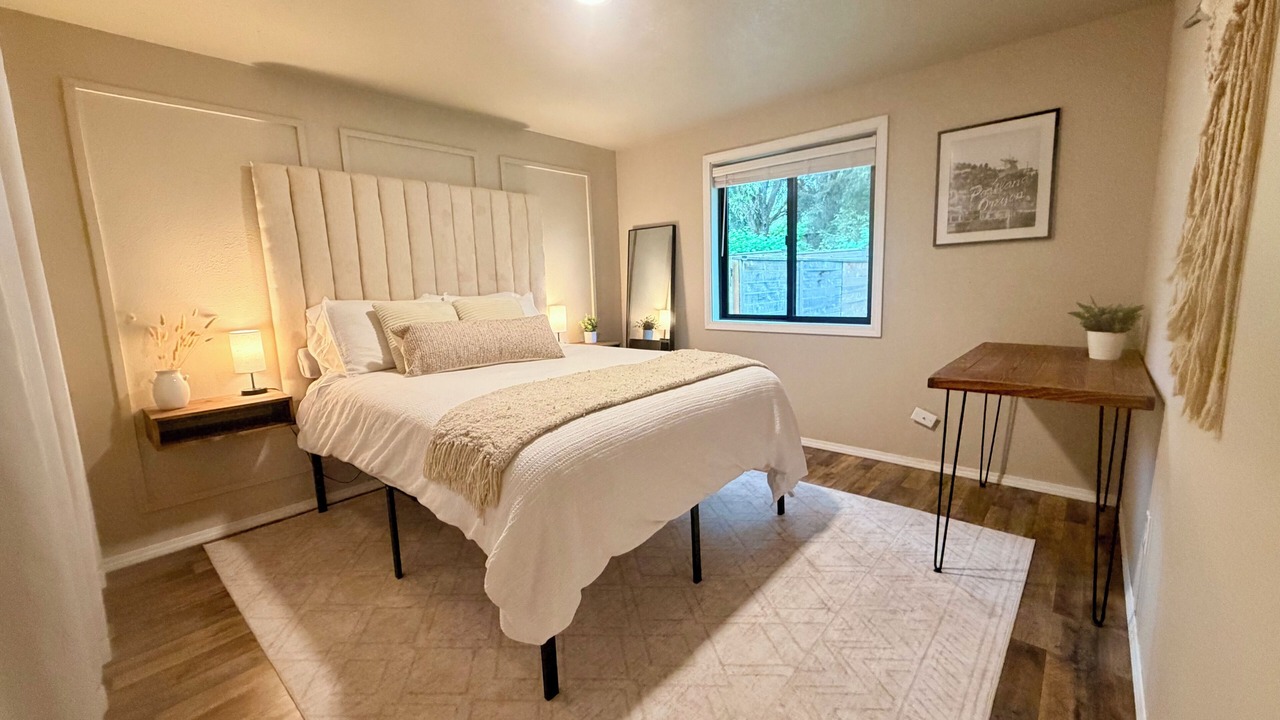 Photo of Bedroom in Happy Valley