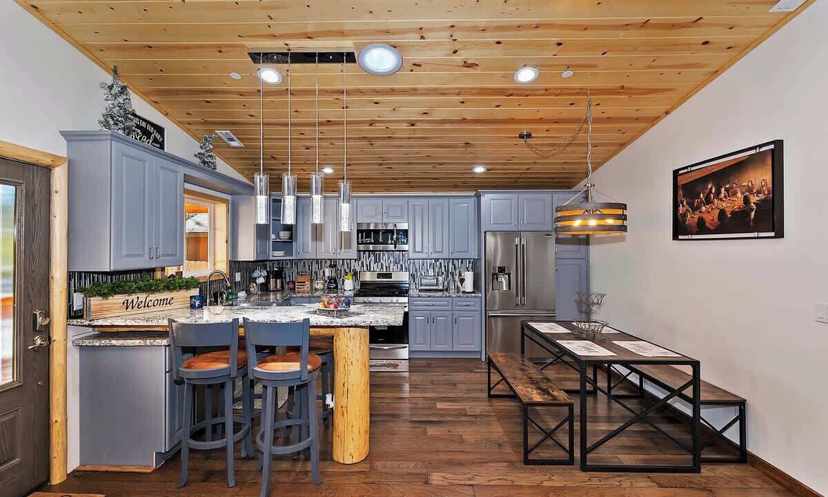 Photo of Kitchen in Big Bear City