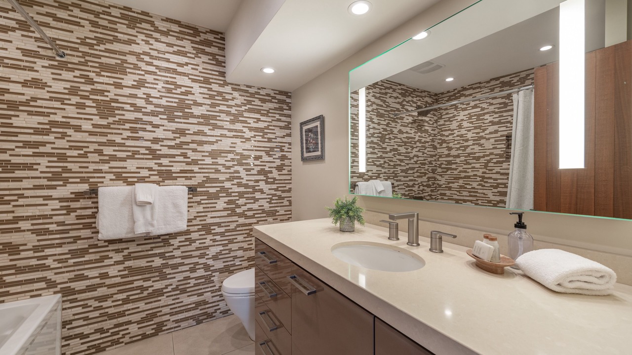 Photo of Bathroom in Lake Forest