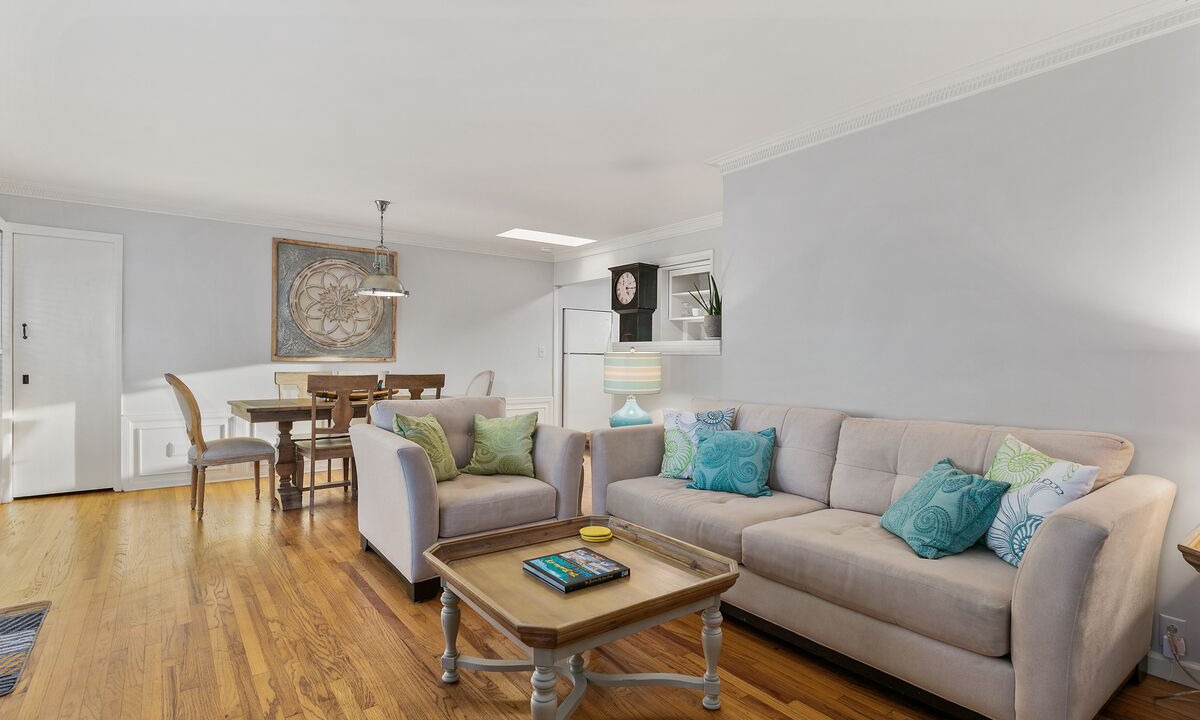 Photo of Livingroom in Carlsbad Village