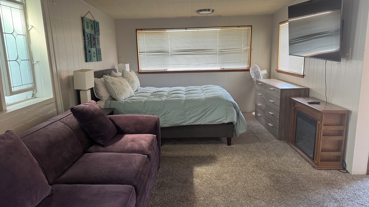 Photo of Bedroom in Carlsbad Village