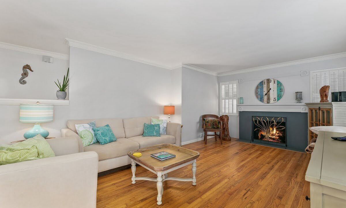 Photo of Livingroom in Carlsbad Village