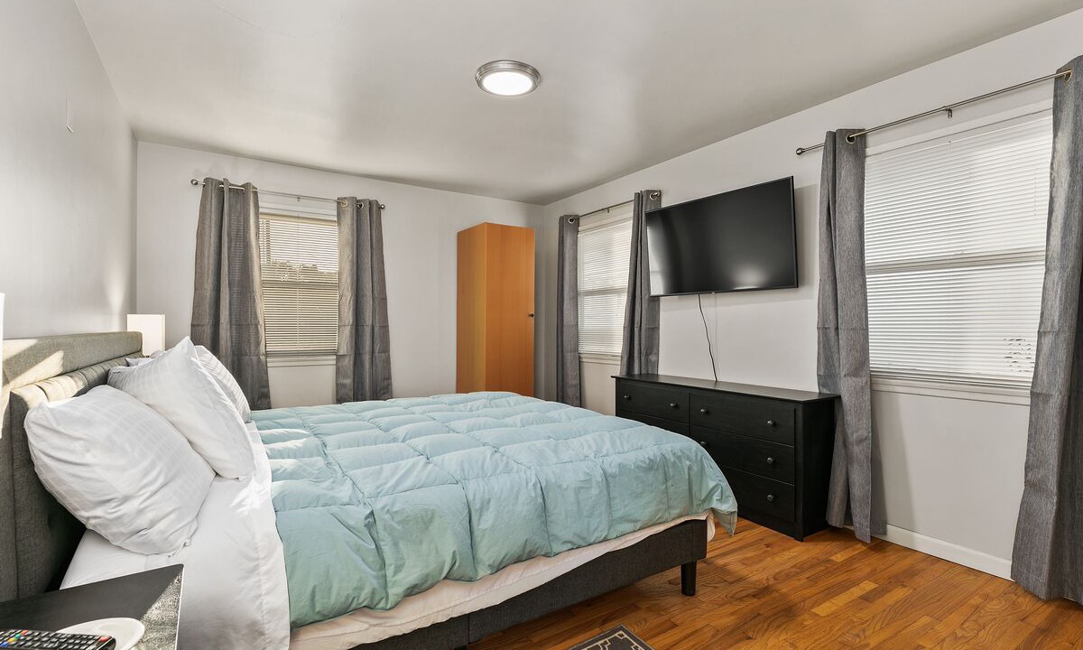 Photo of Bedroom in Carlsbad Village