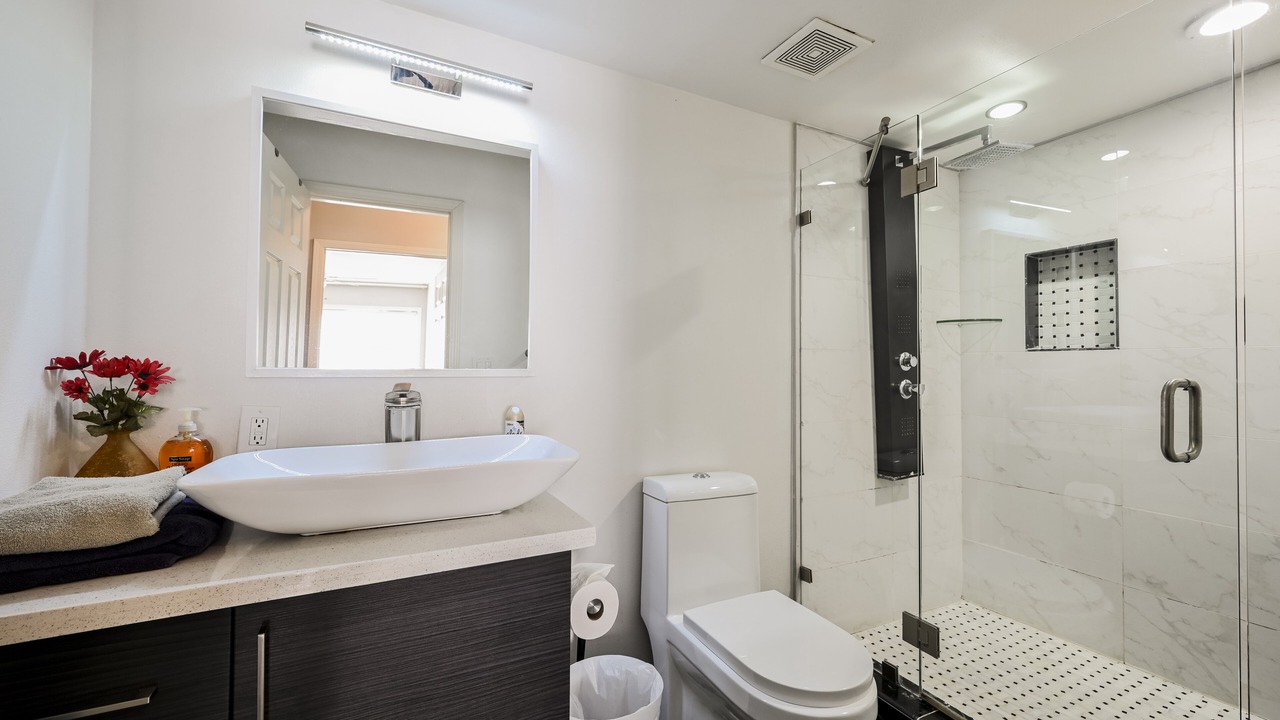 Photo of Bathroom in Chinatown