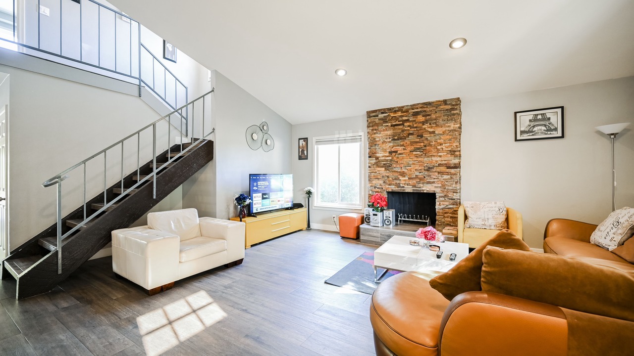 Photo of Livingroom in Chinatown