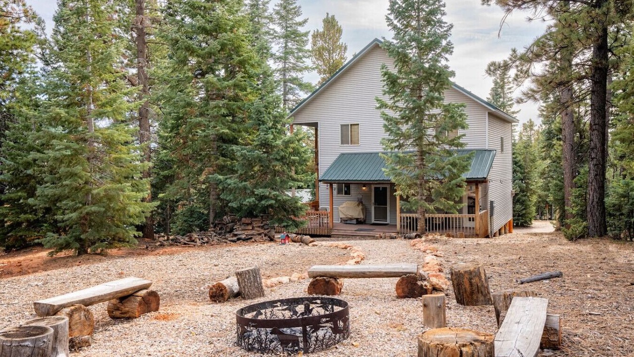 Photo of Outdoor in Meadow View Heights