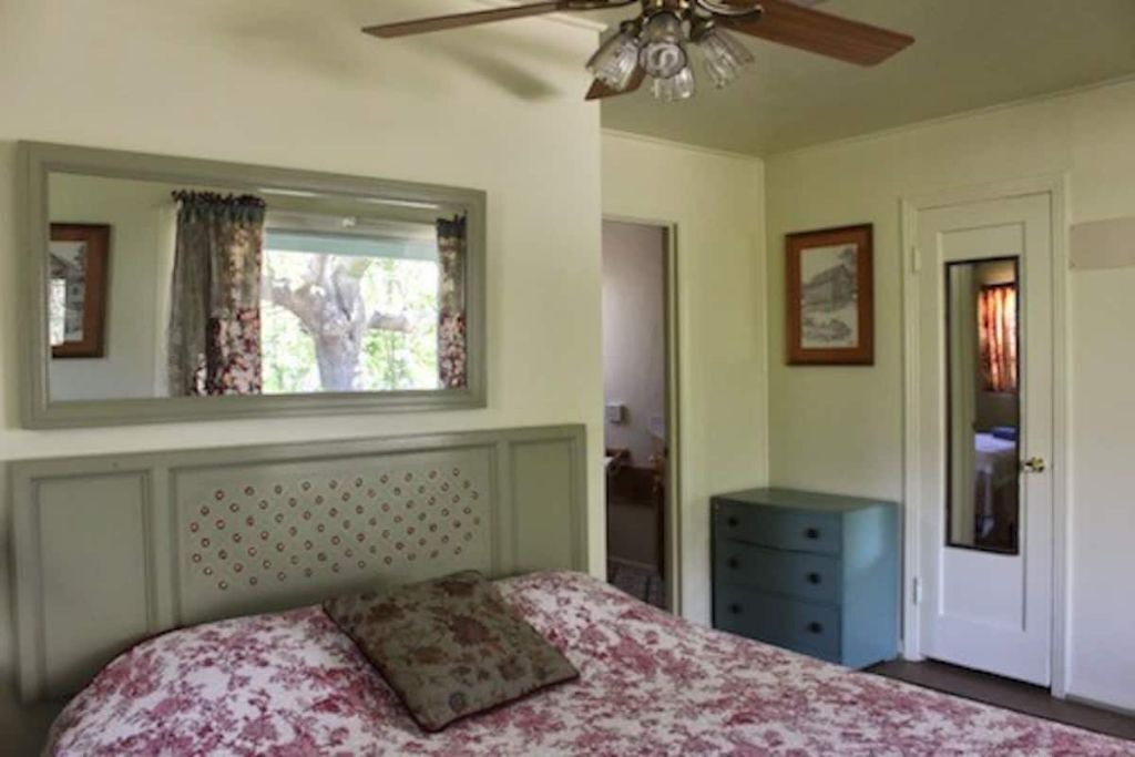 Photo of Bedroom in Kernville