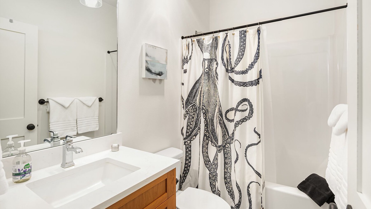 Photo of Bathroom in Freeland