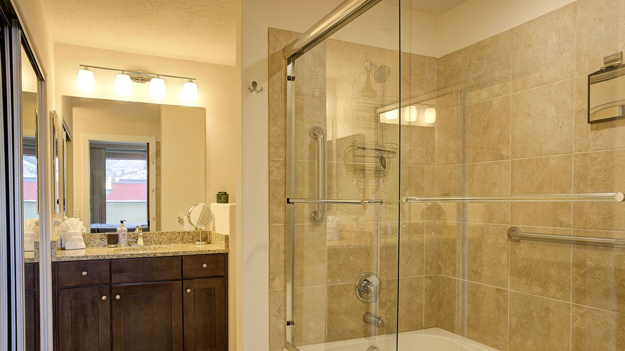Photo of Bathroom in Kimball Junction