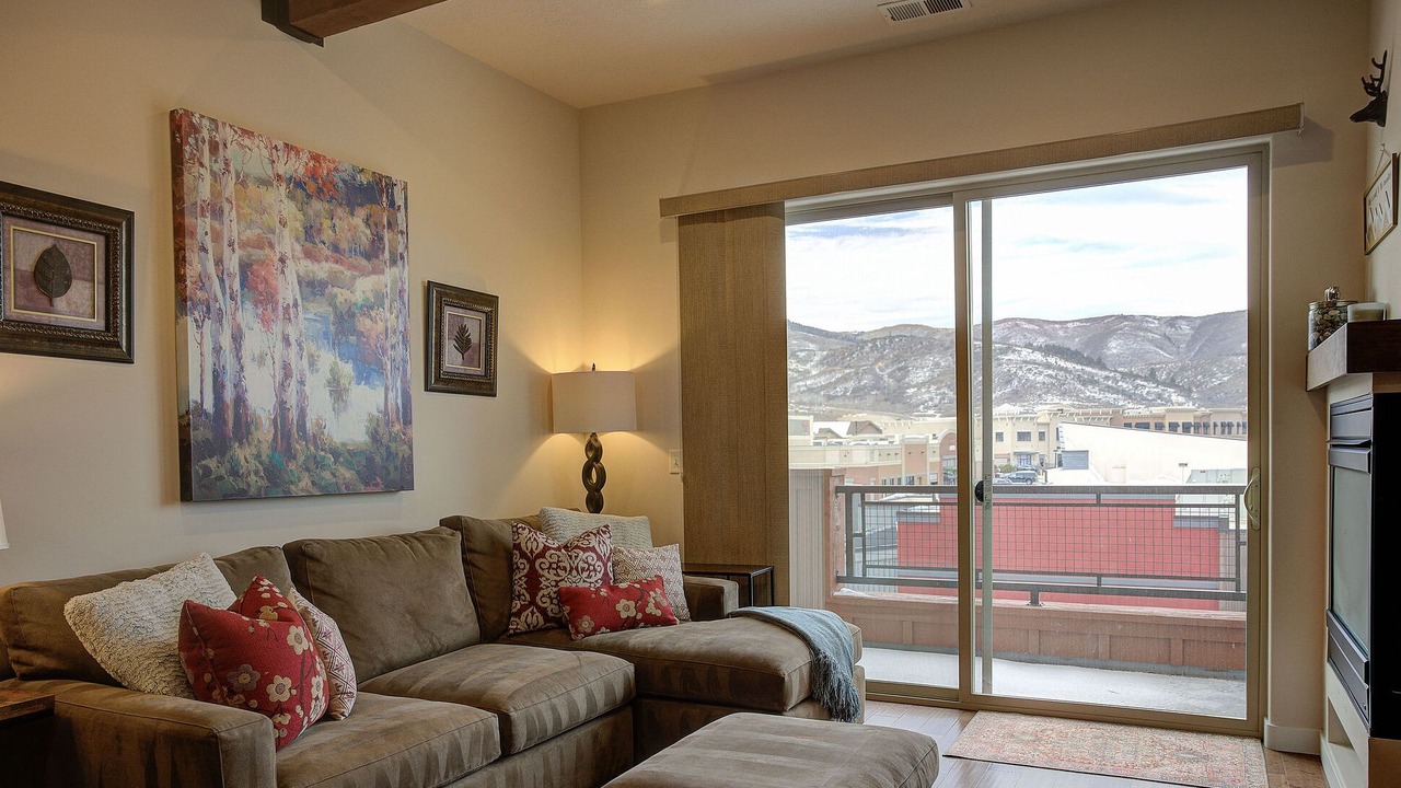 Photo of Livingroom in Kimball Junction
