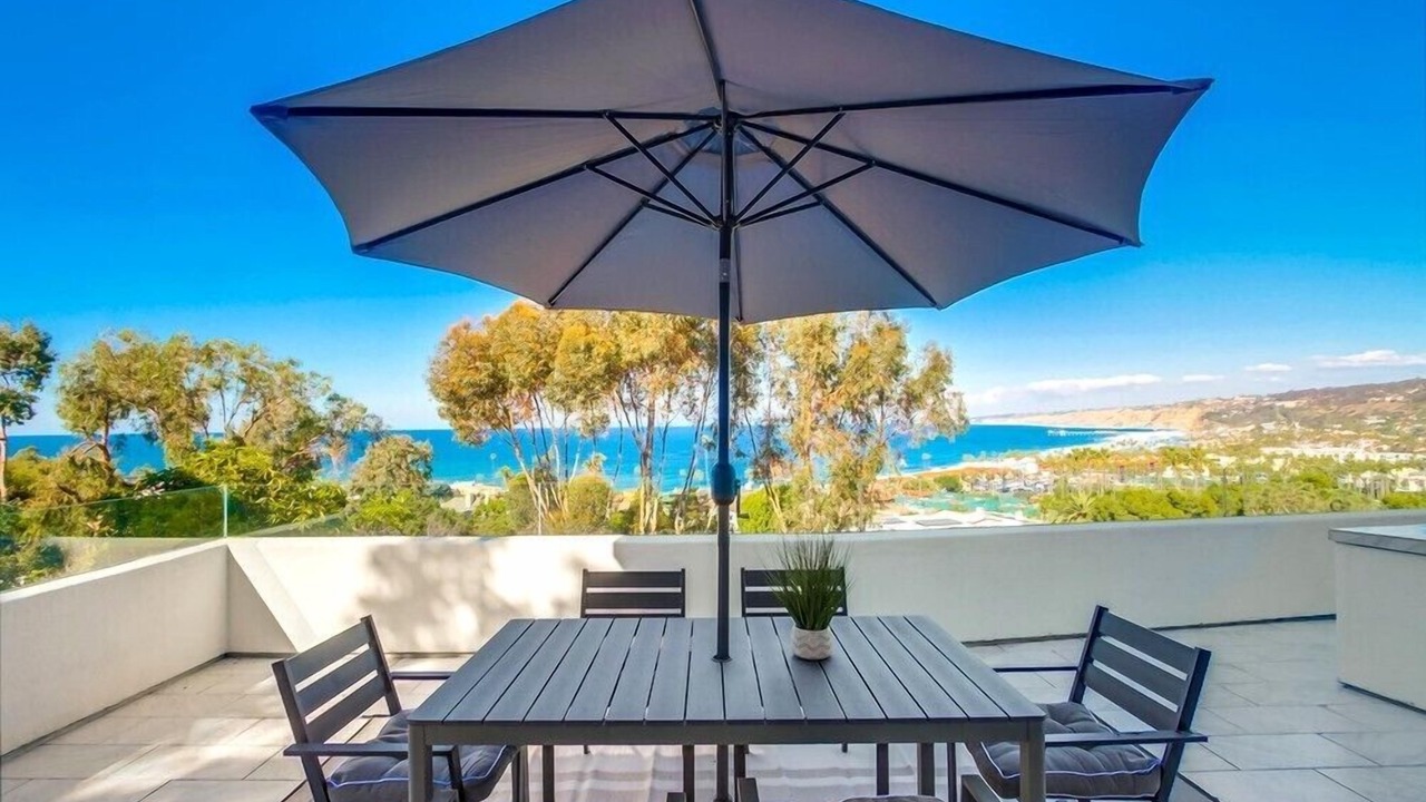 Photo of Outdoor in Country Club