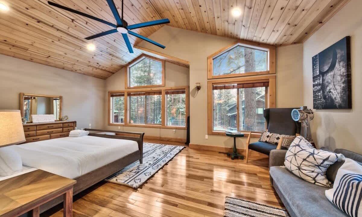 Photo of Bedroom in Pioneer Trail