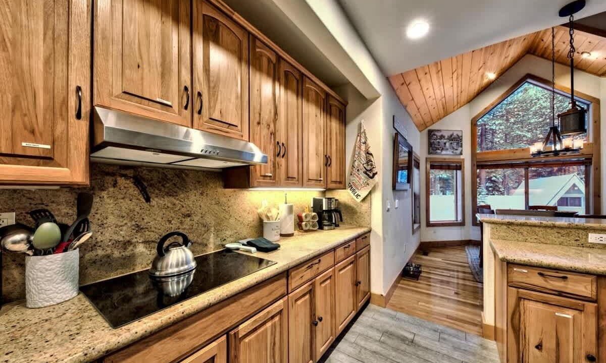 Photo of Kitchen in Pioneer Trail