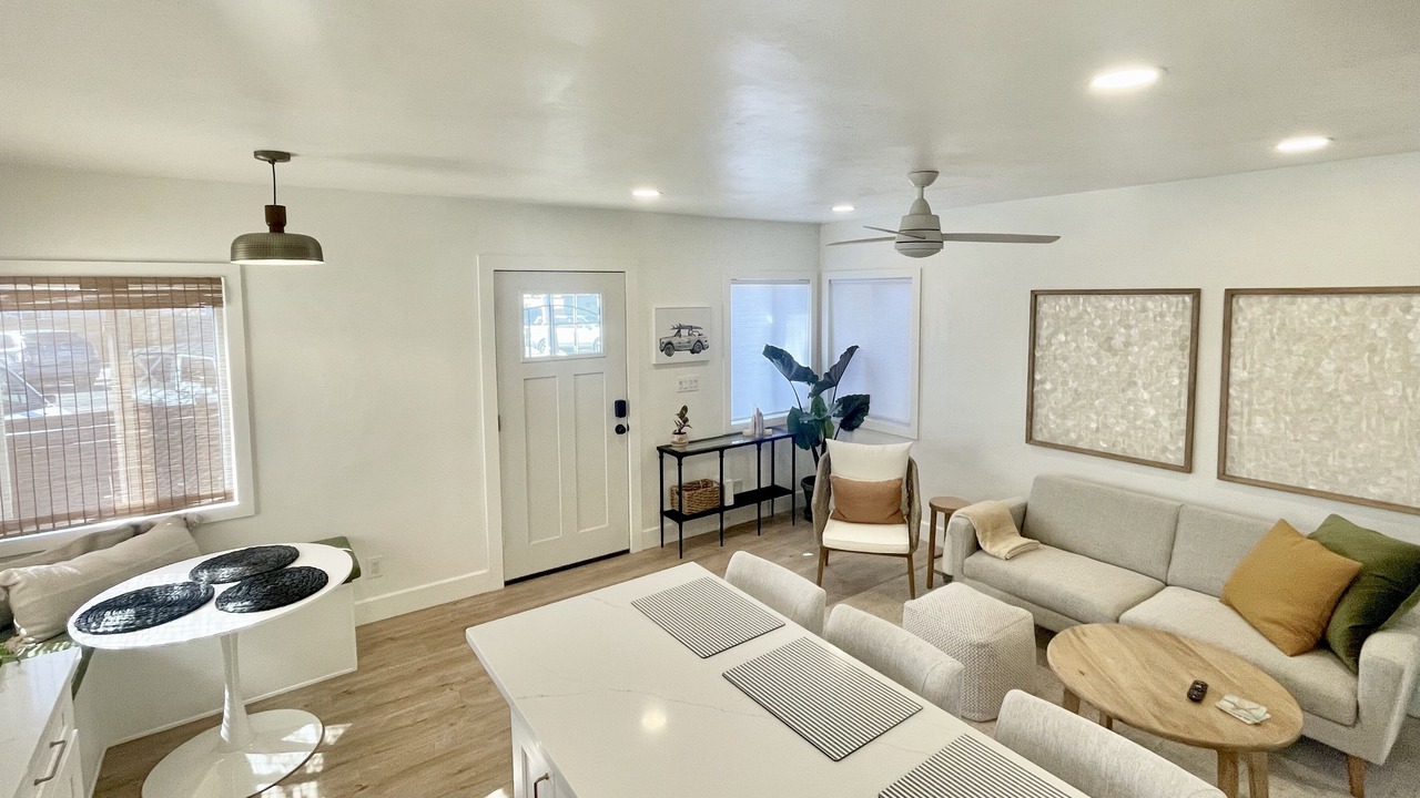 Photo of Livingroom in Ocean Beach